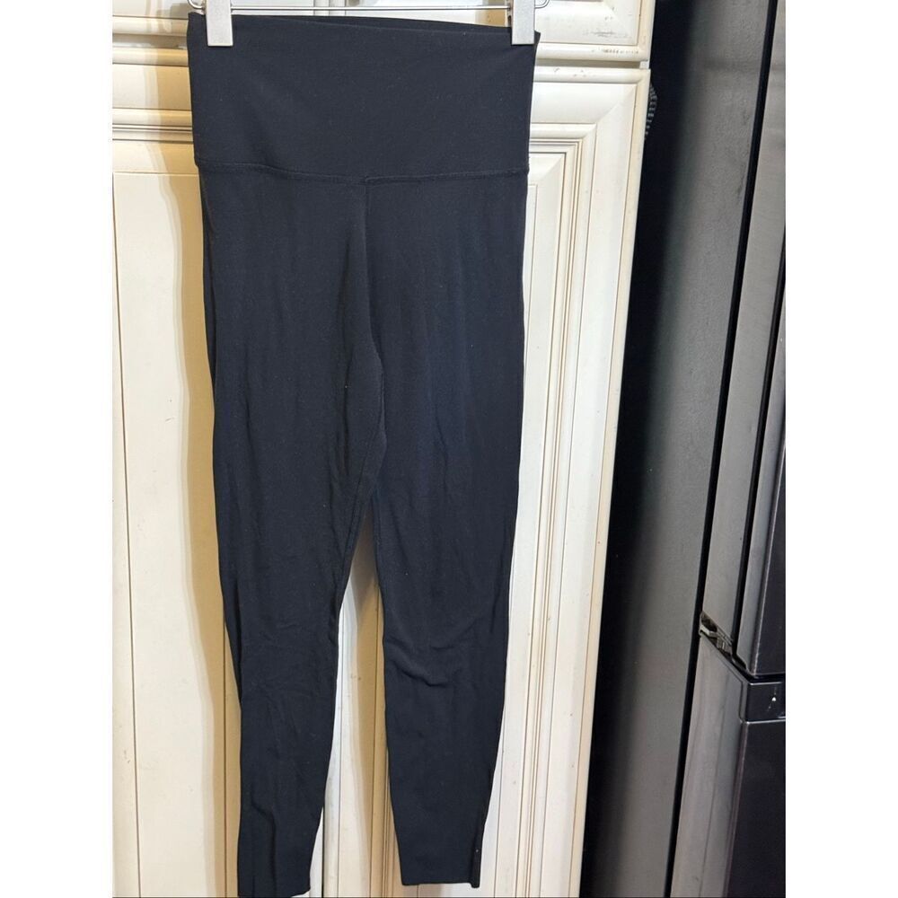 Nike Women's High Waisted Stretch Yoga Luxe 7/8 Pull-on Tights Black Small